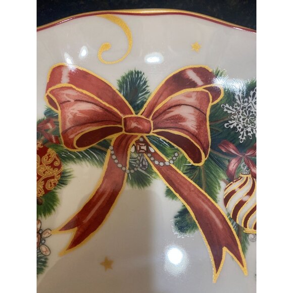 Williams Sonoma Twas the Night Wreath Dinner Plate - Picture 2 of 7